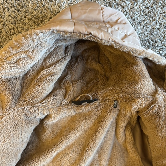 DKNY Taupe Fleece-Lined Jacket Hooded Puffer Jacket winter jacket Size - Picture 13 of 16